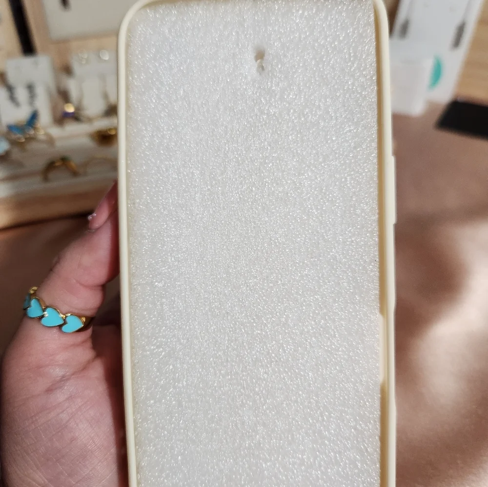 Elegant Cream Floral camelia phone Case Accessory